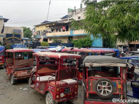 सिटी सफारीको ब्याट्री चार्ज गर्दा करेन्ट लागेर मृत्यु