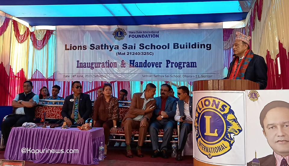 lions-building-handover