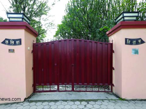 ललिता निवास प्रकरण, सुकुम्वासीलाई जग्गा दिने सरकारी प्रलोभन र बालेनको डोजर