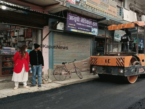 अलपत्र बनेको बाङ्गे-कालाबञ्जरहुँदै धरान जाने सडक धमाधम कालोपत्रे हुँदै