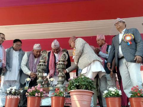 हिमाली र पहाडी जिल्लामा विद्यालय भवनहरूको अवस्था जीर्ण, छात्रावासको अभाव : मुख्यमन्त्री कार्की