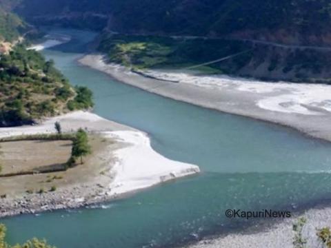 कोशीमा मिसिने सुनकोशी नदीमा ठुलो बाढी आउन सक्ने सिन्धुली जिल्ला प्रशासन कार्यालयको सूचना