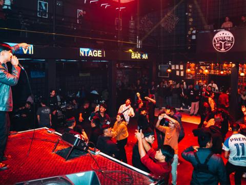 नयाँ स्वरूपमा 'भिन्टेज', जुरमुरायो बगरकोट नयाँ स्वरूपमा 'भिन्टेज', जुरमुरायो बगरकोट