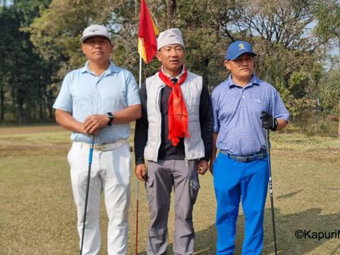 एमेच्योर गल्फ प्रतियोगिताको लागि ब्रिटिस गोर्खा दाजुभाईव्दारा ३ लाख रुपैयाँ एमेच्योर गल्फ प्रतियोगिताको लागि ब्रिटिस गोर्खा दाजुभाईव्दारा ३ लाख रुपैयाँ