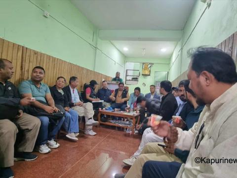 सुनसरी १ मा एक क्रियाशील काँग्रेसले ४ जनालाई रुखमा मतदान गराउने