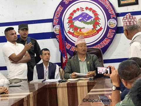 भकारी स्कुलमै १५ दिन भित्र धरान नगर अस्पताल सुरु गर्ने कार्यवाहक नगर प्रमुख बेघाको सङ्केत 