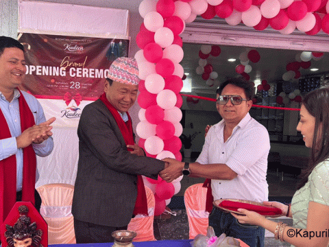 एक करोडकाे लगानीमा विद्यार्थीको ‘युनिफर्म हाउस’ सञ्चालन 