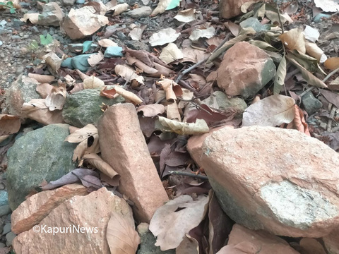 कसले किन भत्कायो विजयपुर गढीमा लिम्बु समुदायको समाधीस्थल ? कसले किन भत्कायो विजयपुर गढीमा लिम्बु समुदायको समाधीस्थल ?