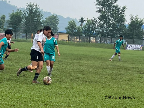 टाइब्रेकरमा स्वर्णिमलाई हराउँदै धरान लेडिज फाइनलमा टाइब्रेकरमा स्वर्णिमलाई हराउँदै धरान लेडिज फाइनलमा