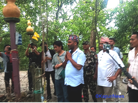 पर्यटन तथा संस्कृति मन्त्री खडकराज पौडेलद्वारा विजयपुर दरबार परिसरको अवलोकन 