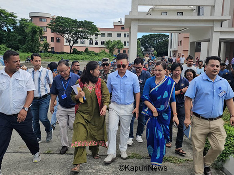 बिपीलाई छाता ऐनमा लैजाने/नलैजाने प्रश्नमा स्वास्थ्य मन्त्री मेहताले जवाफ दिएनन् बिपीलाई छाता ऐनमा लैजाने/नलैजाने प्रश्नमा स्वास्थ्य मन्त्री मेहताले जवाफ दिएनन्