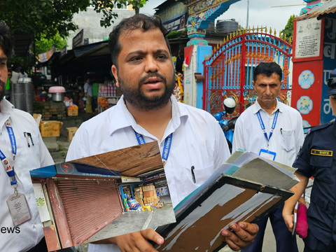 बिपी प्रतिष्ठान परिसरका ८ औषधि पसलमा सिलबन्दी