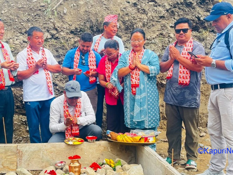 धरान–५ हिमाली माविको नयाँ भवन निर्माण गर्न शिलान्यास