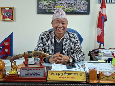 कावा प्रमुखद्वारा अमर्यादित व्यवहारप्रति आपत्ति, नगरसभा स्थगित भएकोमा क्षमायाचना