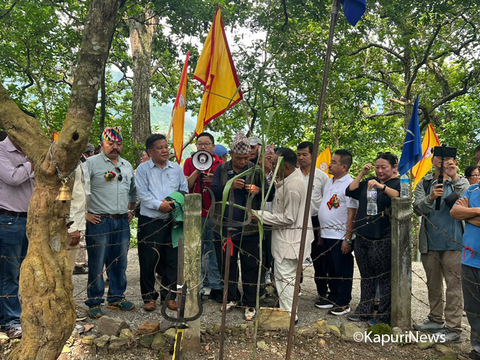 विजयपुर दरबार परिसरमा झण्डा गाडेको घट्नाप्रति सङ्घर्ष समितिको ध्यानाकर्षण विजयपुर दरबार परिसरमा झण्डा गाडेको घट्नाप्रति सङ्घर्ष समितिको ध्यानाकर्षण