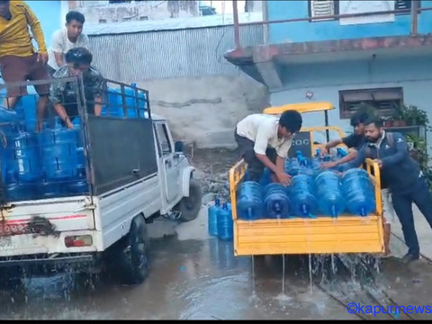 मापदण्ड विपरीतका जय नेपाल र दिव्येश्वरीको पिउने पानीको १४५ जार अनुगमन टोलीद्वारा नष्ट