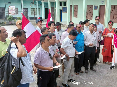 नेपाली काँग्रेसका कार्यकर्ताले पार्टी अनुशासन पालना गर्ने र निर्णय मान्ने पुनः प्रतिज्ञा गरे नेपाली काँग्रेसका कार्यकर्ताले पार्टी अनुशासन पालना गर्ने र निर्णय मान्ने पुनः प्रतिज्ञा गरे