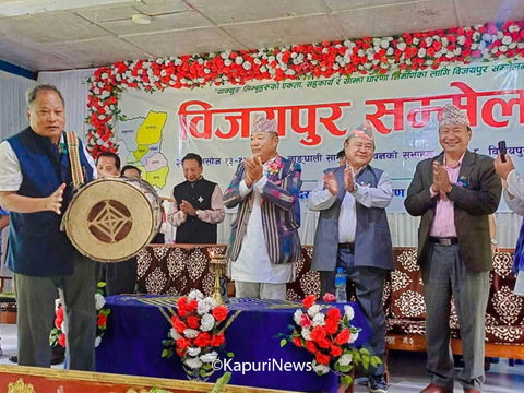 विजयपुर पिण्डेश्वरको पोखरी राजा विजयनारायणकी महारानी थाङसामाले बनाउन लगाएकी हुन् विजयपुर पिण्डेश्वरको पोखरी राजा विजयनारायणकी महारानी थाङसामाले बनाउन लगाएकी हुन्